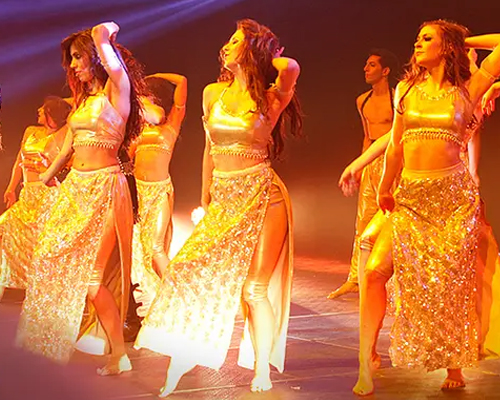 Bollywood Dancers